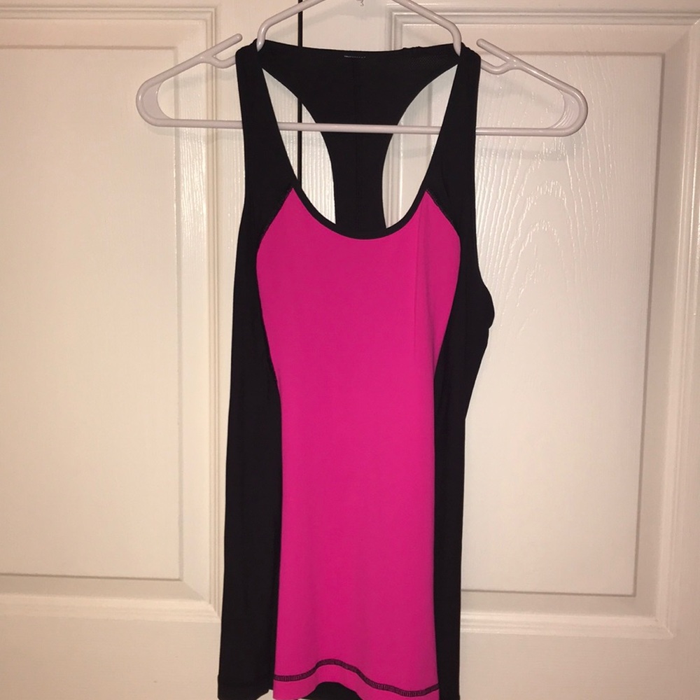 Lululemon tank
